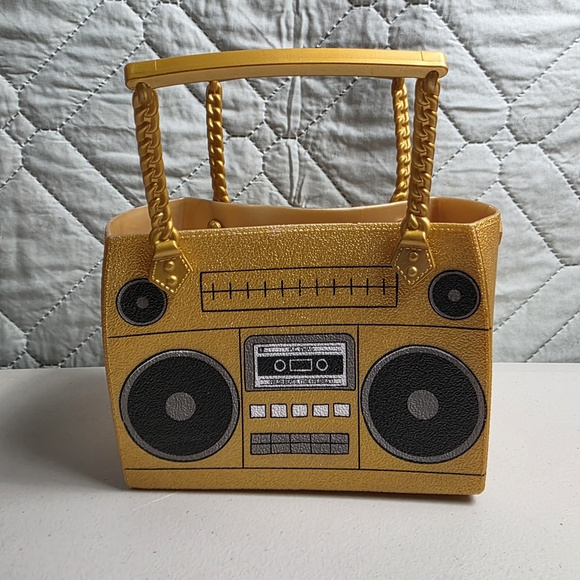L.O.L. Surprise! Other - LOL Surprise Ooh La La Gold Plastic Boombox Purse MGA Entertainment Lil DJ 2019